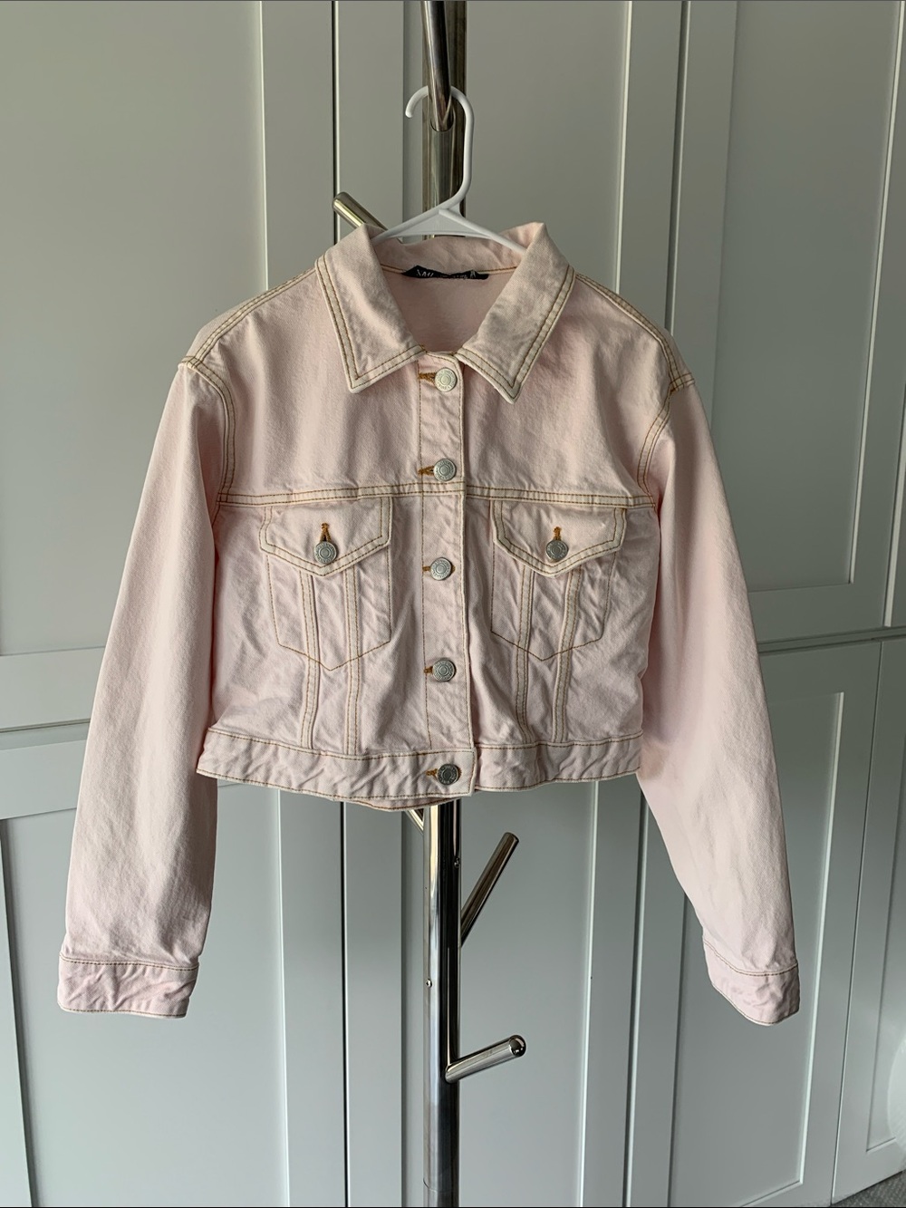 Zara Pale Pink Denim Jacket with Contrast Stitching, Size S.